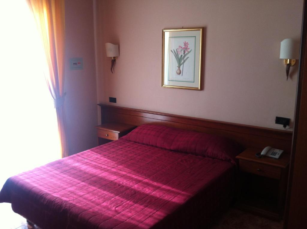 Hotel Impero Brescia Room photo