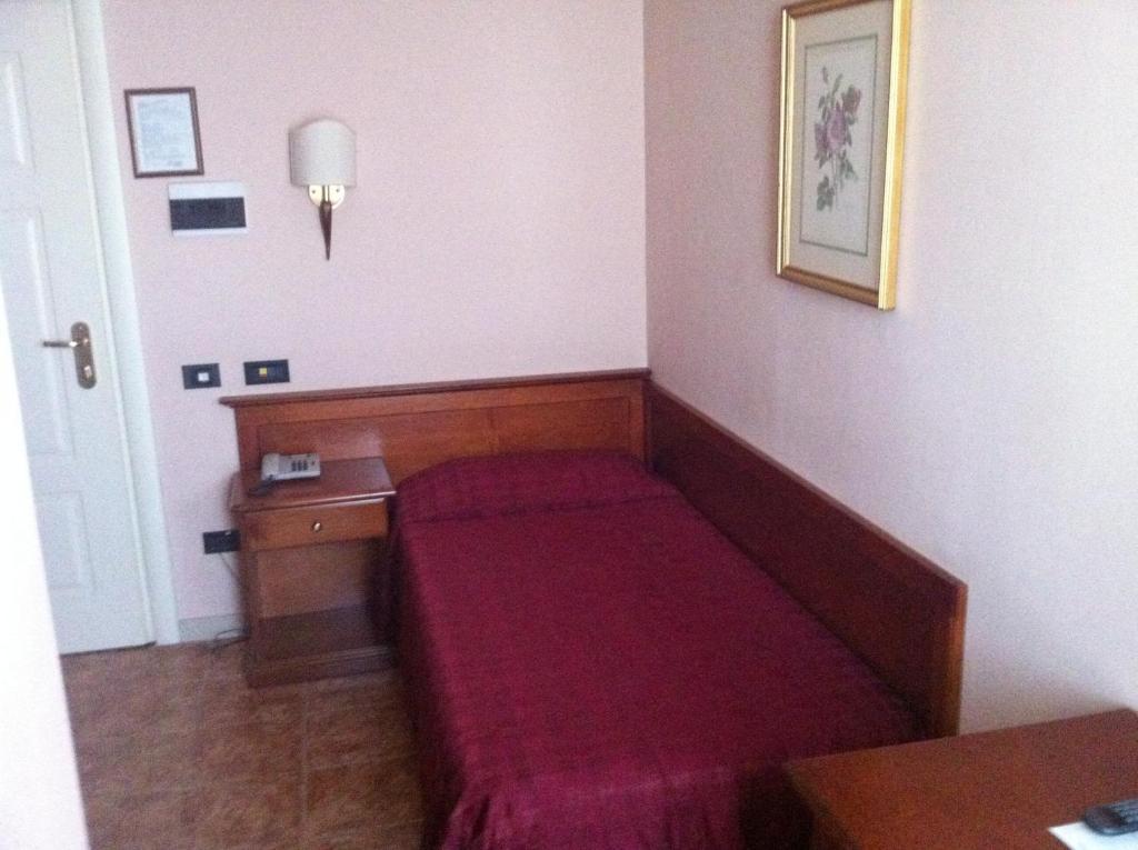 Hotel Impero Brescia Room photo